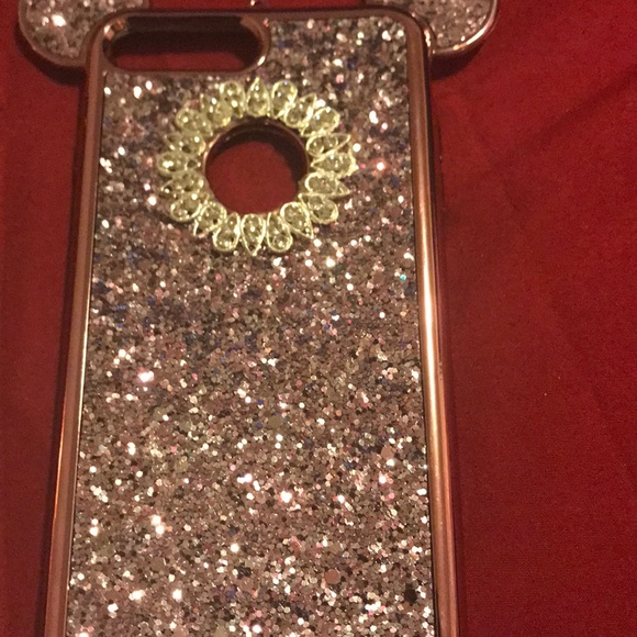 Waterfall and Mickey girl 8-7 plus case - Picture 3 of 3